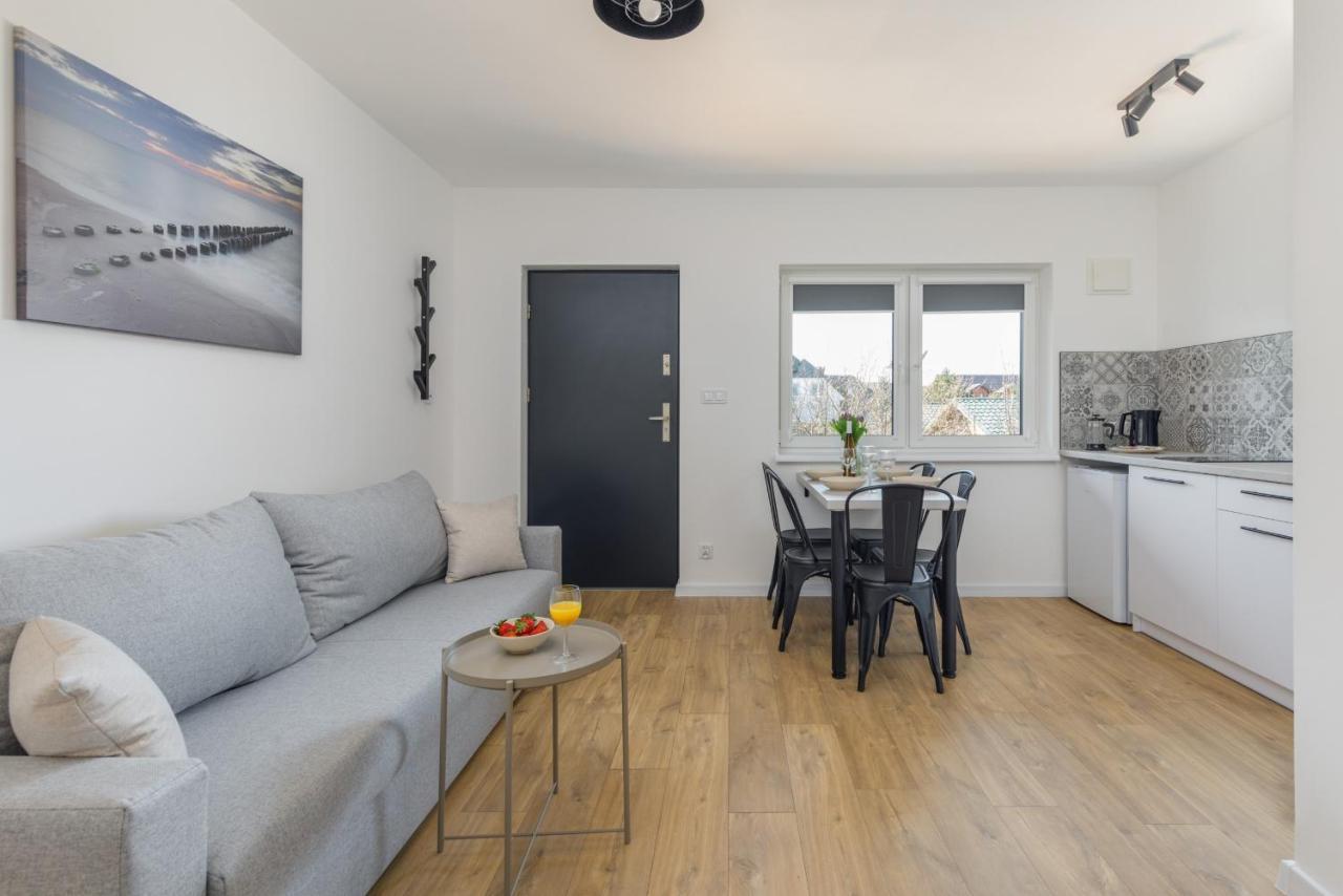 Apartment Seaside Escape By Renters Mielenko