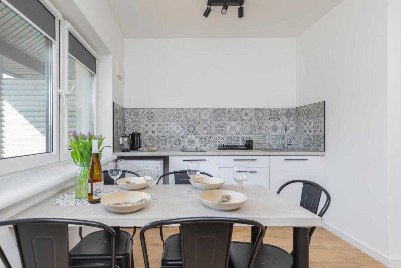 Seaside Escape By Renters Apartment Mielenko