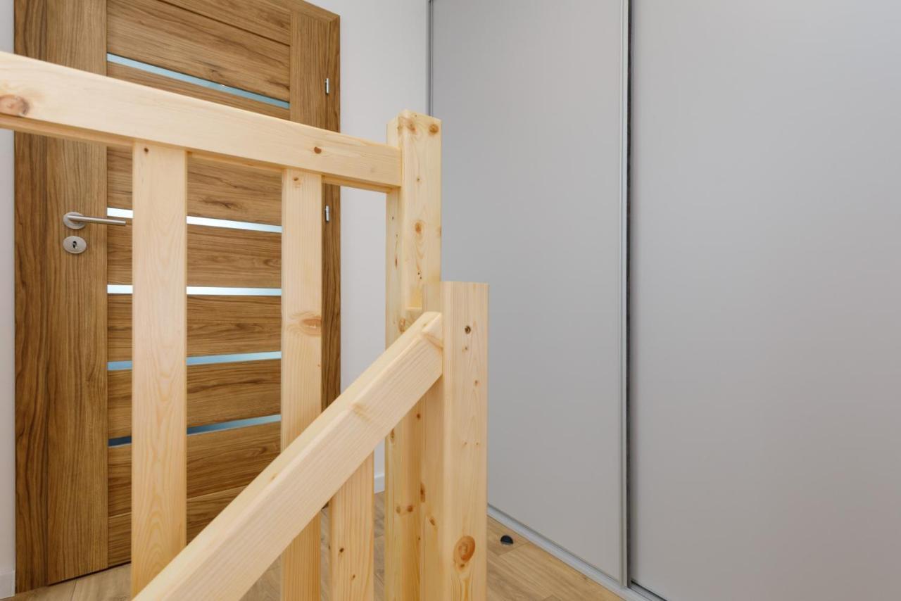 Apartment Seaside Escape By Renters
