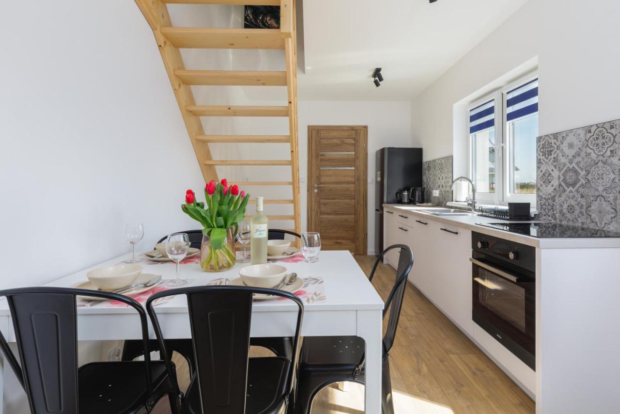 Apartment Seaside Escape By Renters